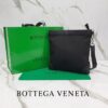 보테가 베네타 투톤 크로스백