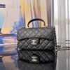 샤넬 뉴미니 탑핸들백 램스킨 블랙 금장 AS2431