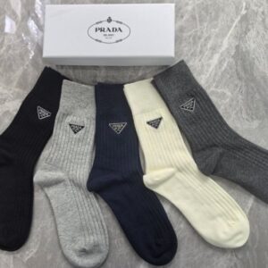 프라다 로고 삭스