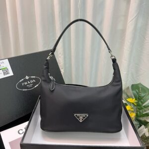 프라다 나일론 숄더백