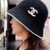 샤넬 포인트 버킷햇 로고 모자