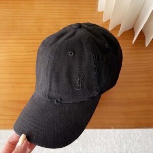 생로랑 홀스슈 카산드라 볼캡