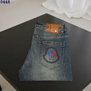 몽클레어 스터드 로고 데님 팬츠