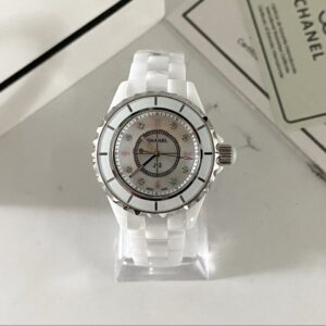 샤넬 J12 세라믹 시계 핑크 라이트