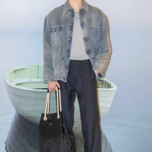 프라다 26 디스트레스드 이펙트 데님 자켓